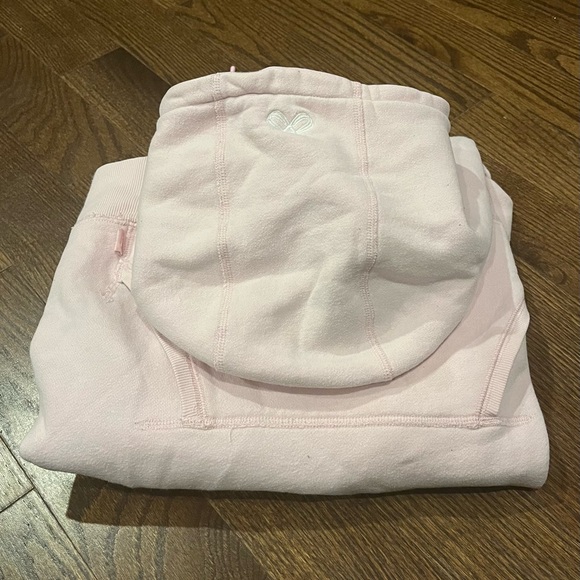TNA Soft Pink with White Hoodie - Picture 4 of 4